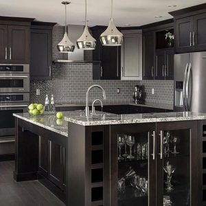 10 Stylish Black Kitchen Interior Design Ideas For Kitchen 01