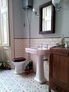 11 Lovely Bathroom Design Ideas 24