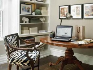 13 Elegant Dark Table Designs Ideas For Home Office 44