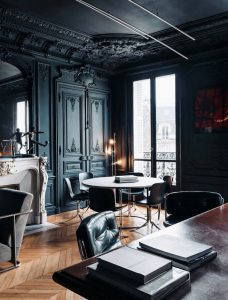 13 Elegant Dark Table Designs Ideas For Home Office 46