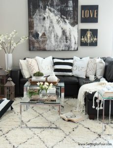 14 Relaxing Living Room Ideas With Black And White 22