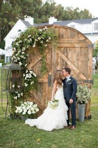 15 Rustic Backyard Outdoor Wedding Ideas 51