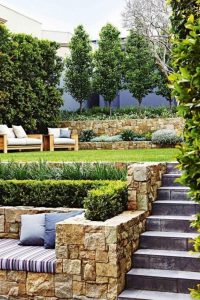 16 Delicate Garden Landscaping Design Ideas Using Rocks Stone 05