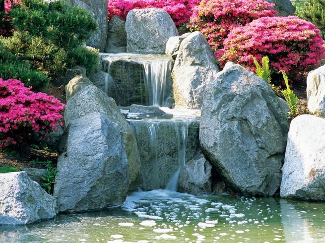 16 Delicate Garden Landscaping Design Ideas Using Rocks Stone 28