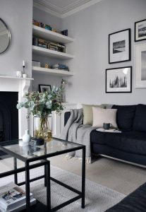 16 Elegant Living Room Shelves Decorations Ideas 37