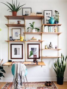 16 Elegant Living Room Shelves Decorations Ideas 40