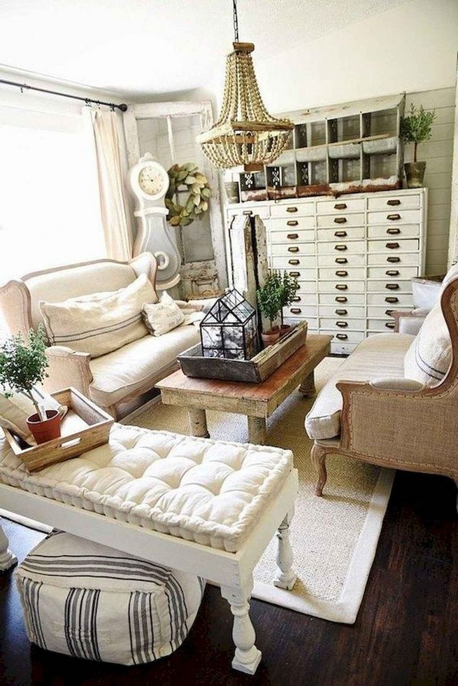 16 Elegant Living Room Shelves Decorations Ideas 42
