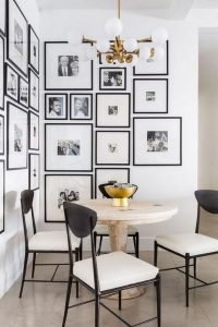 16 Elegant Living Room Shelves Decorations Ideas 53