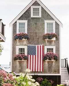 12 Wonderful Cottage House Exterior Ideas 01