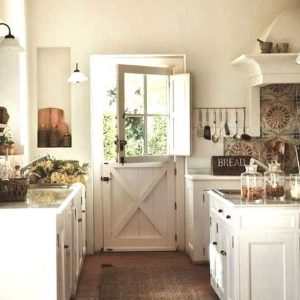 13 Creative Farmhouse Kitchen Decor Ideas 21
