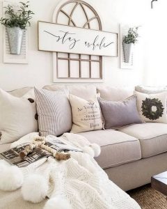 14 Elegant Living Room Wall Decor Ideas 31