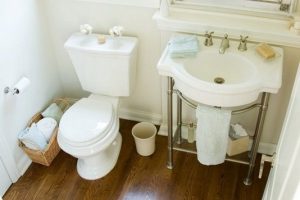 17 Fabulous Small Yet Functional Bathroom Design Ideas 52