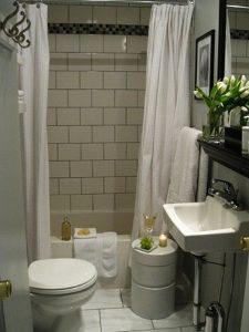 17 Fabulous Small Yet Functional Bathroom Design Ideas 58