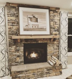 18 Popular Rustic Painted Brick Fireplaces Ideas 04