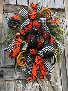 20 Adorable Diy Halloween Wreaths Design Ideas 15