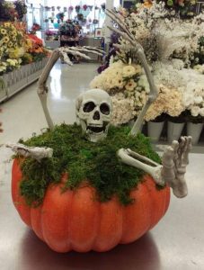 20 Adorable Diy Halloween Wreaths Design Ideas 17