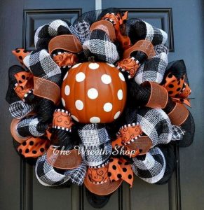 20 Adorable Diy Halloween Wreaths Design Ideas 31