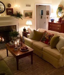 20 Comfy Traditional Living Room Decorating Ideas 23