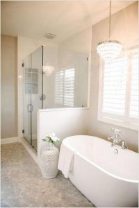 16 Fabulous Traditional Small Bathroom Decor Ideas 07