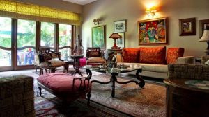 22 Gorgeous Traditional Indian Carpet Designs For Living Room 43