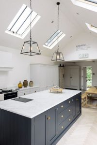 15 Amazing Modern Kitchen Sink Design Ideas With Farmhouse Style 01