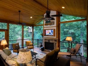 16 Best Alluring Farmhouse Front Porch Decoration Ideas 12
