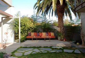 22 Beautiful Small Backyard Gardening Ideas With Indian Style 09