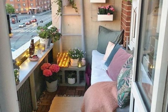 12 Creative Small Apartment Balcony Decorating Ideas On A Budget 06