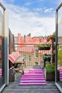 12 Creative Small Apartment Balcony Decorating Ideas On A Budget 26