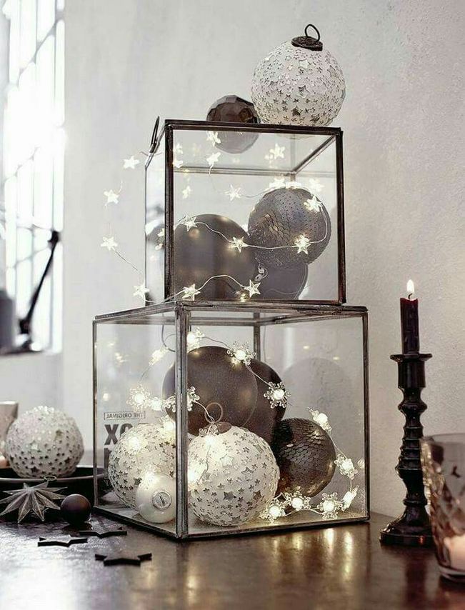 13+ Stunning Black Christmas Decorations Ideas  lmolnar