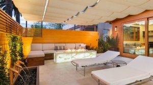16 Most Beautiful Mid Century Modern Backyard Design Ideas 01