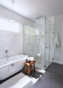 17 Cool Small Master Bathroom Remodel Ideas 39