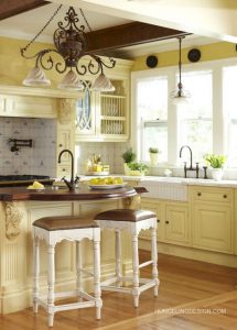 17 Inspiring Country Style Cottage Kitchen Cabinets Ideas 06