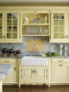 17 Inspiring Country Style Cottage Kitchen Cabinets Ideas 22