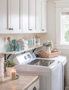 17 Top Cozy Small Laundry Room Design Ideas 01