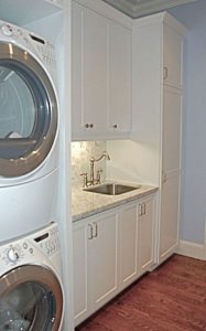 17 Top Cozy Small Laundry Room Design Ideas 11