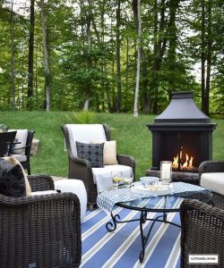 18 Gorgeous Outdoor Fireplaces And Patios Design Ideas For Your Backyard 16