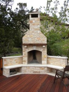 18 Gorgeous Outdoor Fireplaces And Patios Design Ideas For Your Backyard 20