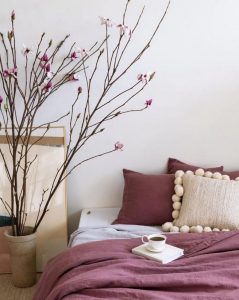 19 Romantic Boho Bedroom Decorating Ideas For Cozy Sleep 04