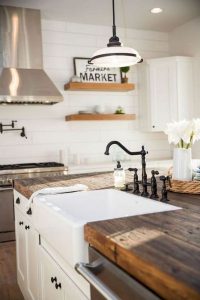 22 Stunning Farmhouse Style Cottage Kitchen Cabinets Ideas 12