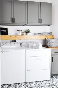 12 Beautiful Laundry Room Tile Pattern Design Ideas 14