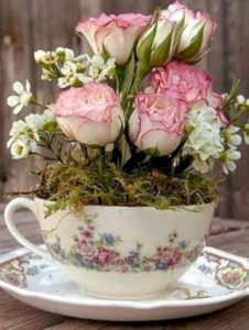 12 Easy And Refreshing Spring Flower Arrangements Ideas 02