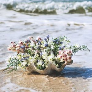 12 Easy And Refreshing Spring Flower Arrangements Ideas 38