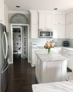 12 Stylish Luxury White Kitchen Design Ideas 24