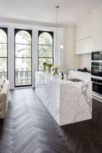 12 Stylish Luxury White Kitchen Design Ideas 26