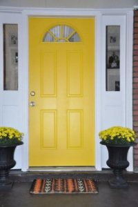 13 Fantastic Yellow Brick Home Decor Ideas For Front Door 08