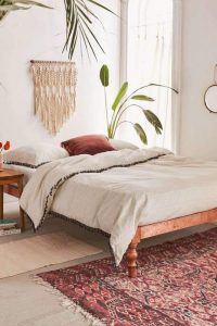 14 Brilliant Bohemian Bedroom Design Ideas 04