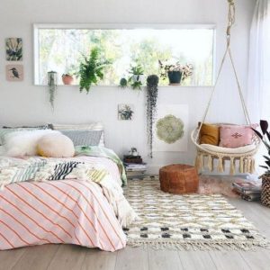 14 Brilliant Bohemian Bedroom Design Ideas 07