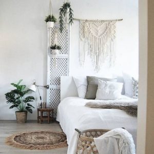 14 Brilliant Bohemian Bedroom Design Ideas 35