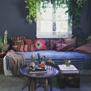 14 Brilliant Bohemian Bedroom Design Ideas 38
